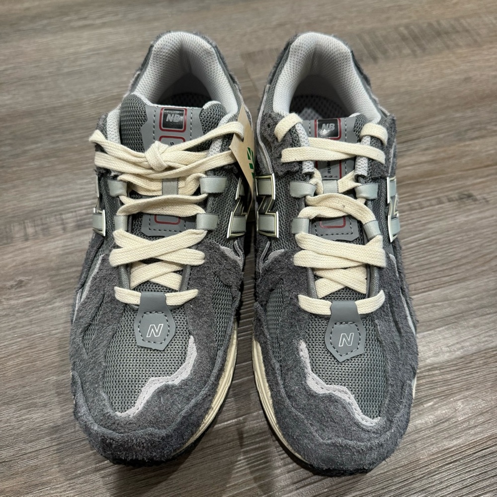 New Balance X Concepts 1906 Grey Suede Athletic Running Sneakers - Picture 3 of 9